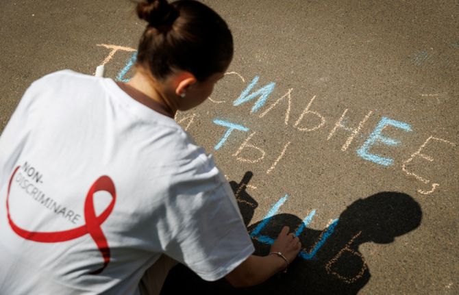 Moldova builds momentum for stigma-free healthcare for people living with HIV