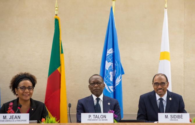 Twenty-five countries and 10 international organizations have pledged to respond to falsified and substandard medicines in French-speaking Africa.
